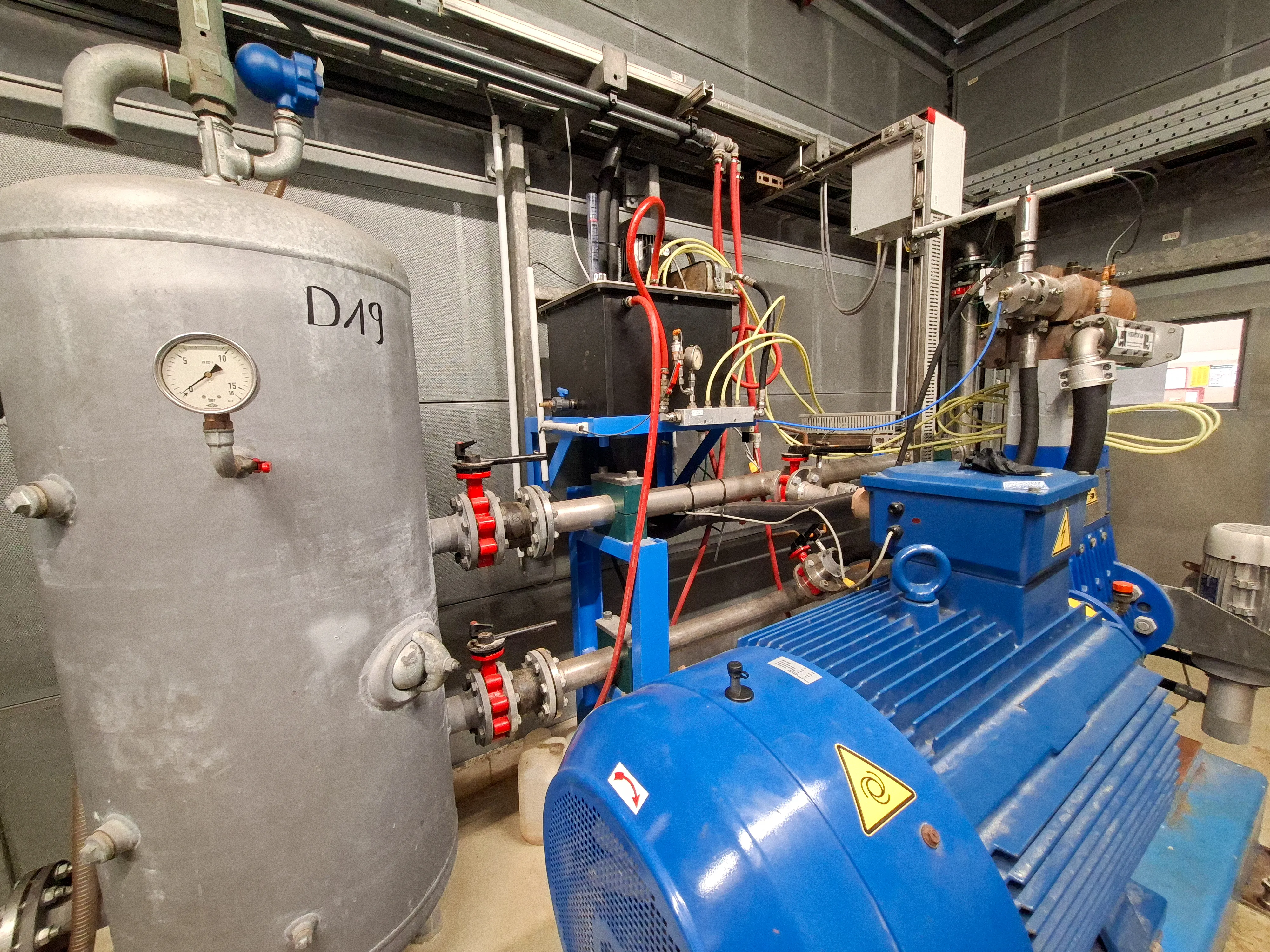 Automatische Hochdruckreinigungsanlage – Bild 3 von 5